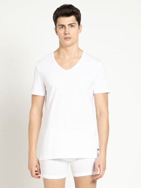 Jockey Men's 8824 V Neck Half Sleeved Vest